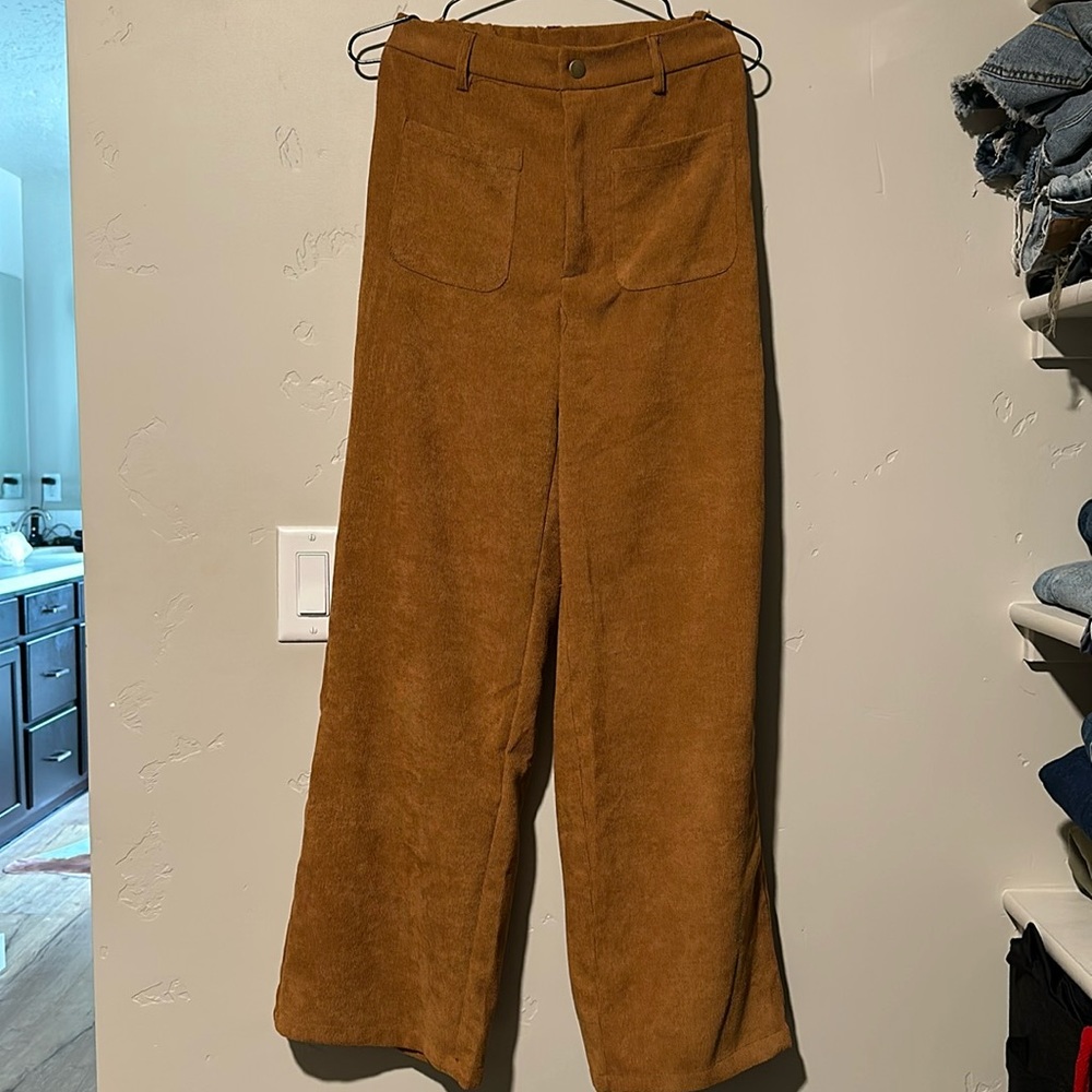Love the pants just are too short. I’m 5’8” 140lbs. With long legs